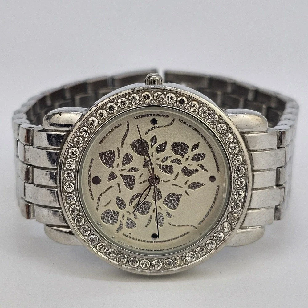 Women's Watch 35MM Cream Flowers Dial Gray Bracelet Band 7